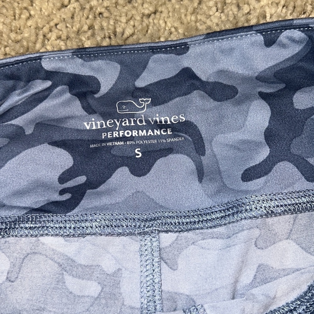 Vineyard Vines leggings - Picture 2 of 2